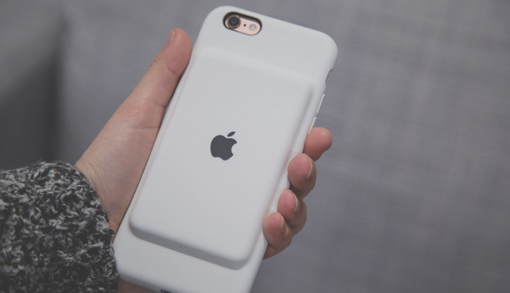 Apple Tries to Cure iPhone Battery Woes with Extended Battery Case