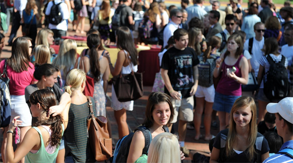 Cell Phone Charging Stations: At A College Near You