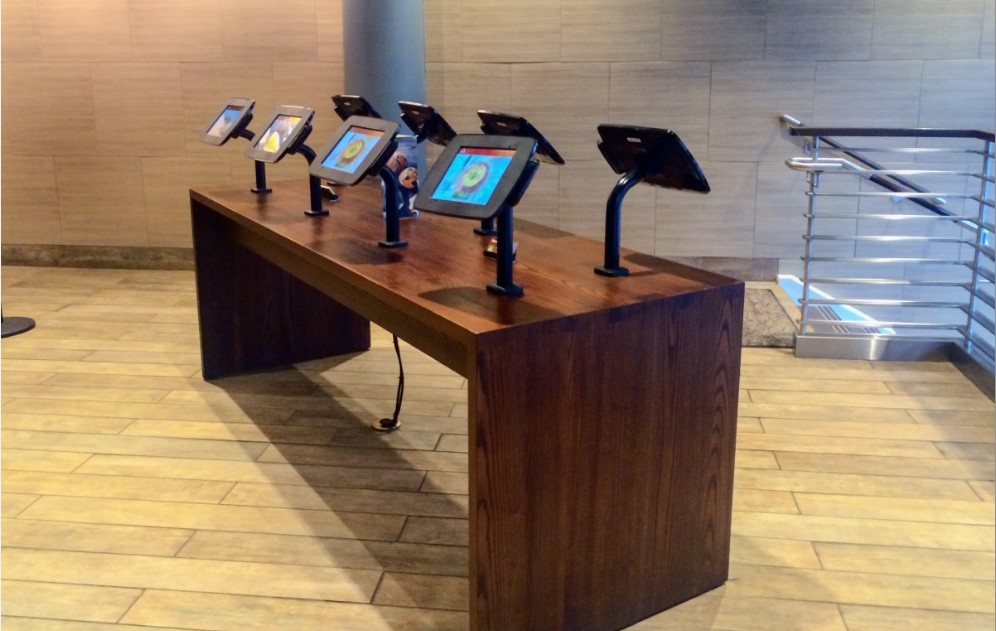panera bread replacing cashiers with kiosks